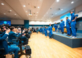 ZeroG 089140944.jpg