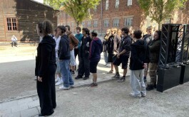 4eib8uvzy1_____4477c6c8-8925-4801-b38f-c2423c7291ef