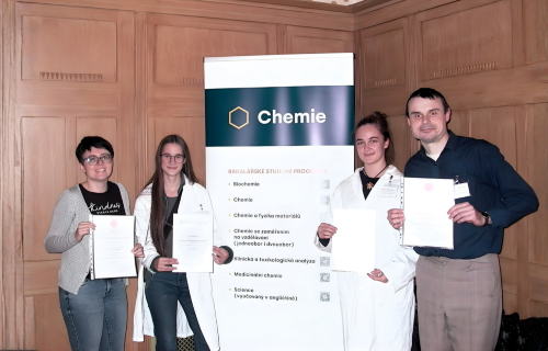 2025 - Cesta do hlubin chemie