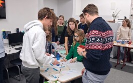 tb7sb9g6d2_____a20251216_084339