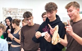 tb7sb9g6d2_____a20251216_084339