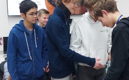 tb7sb9g6d2_____a20251216_084339