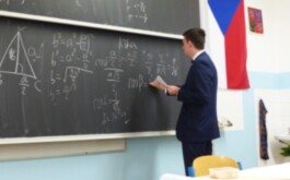 r7ph9qn9sq_____P1610425