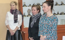 9ki52yi4gi_____8l2eqaxjsh-p1200948