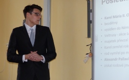 9ki52yi4gi_____8l2eqaxjsh-p1200948