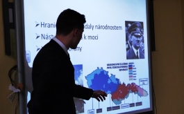 9ki52yi4gi_____8l2eqaxjsh-p1200948