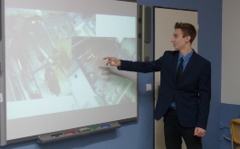 9ki52yi4gi_____8l2eqaxjsh-p1200948