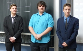 9ki52yi4gi_____8l2eqaxjsh-p1200948