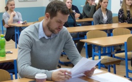 9ki52yi4gi_____8l2eqaxjsh-p1200948