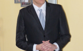 9ki52yi4gi_____8l2eqaxjsh-p1200948