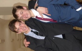 9ki52yi4gi_____8l2eqaxjsh-p1200948