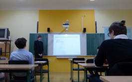 9ki52yi4gi_____8l2eqaxjsh-p1200948