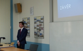 9ki52yi4gi_____8l2eqaxjsh-p1200948