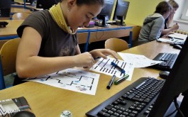 z4y8t3txsv_____Ozobot_21