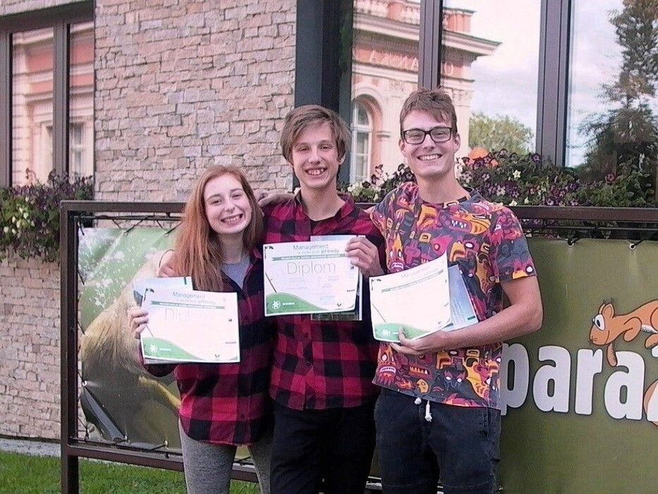 vudz1o99o6_____70eox8wm26-a1250039 (1)