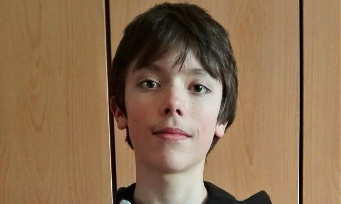 nksglah4sw_____Adam nksglah4sw_____Adam