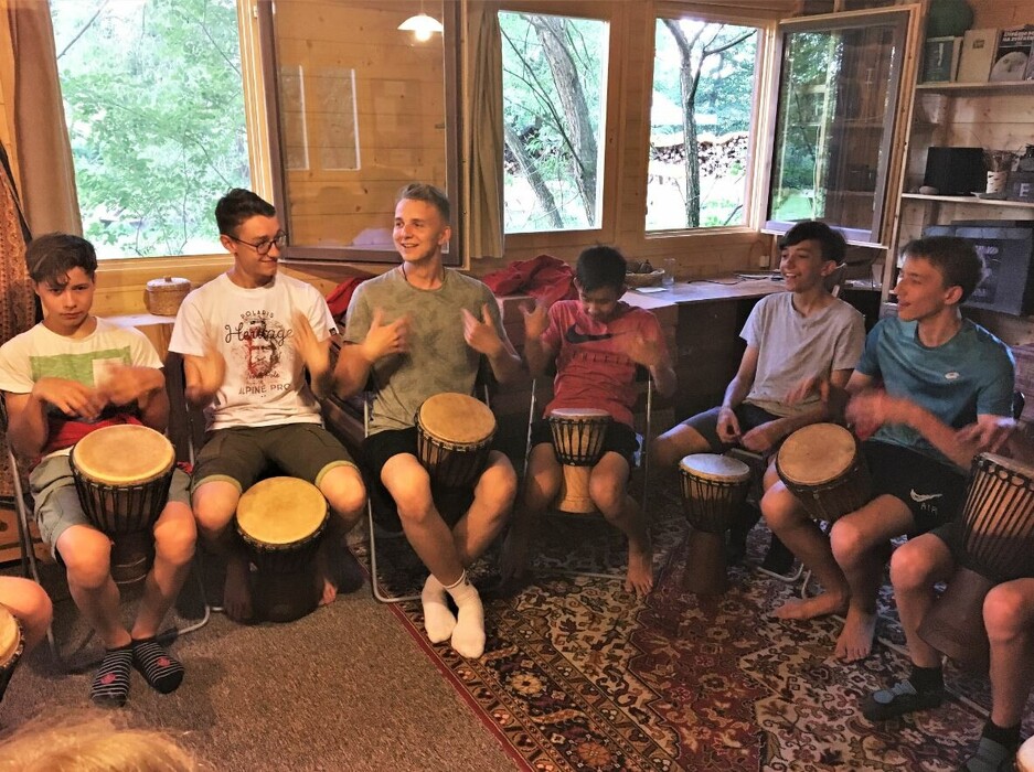 14pkwcy1oy_____7e6g0o1g43-ctvrtek2