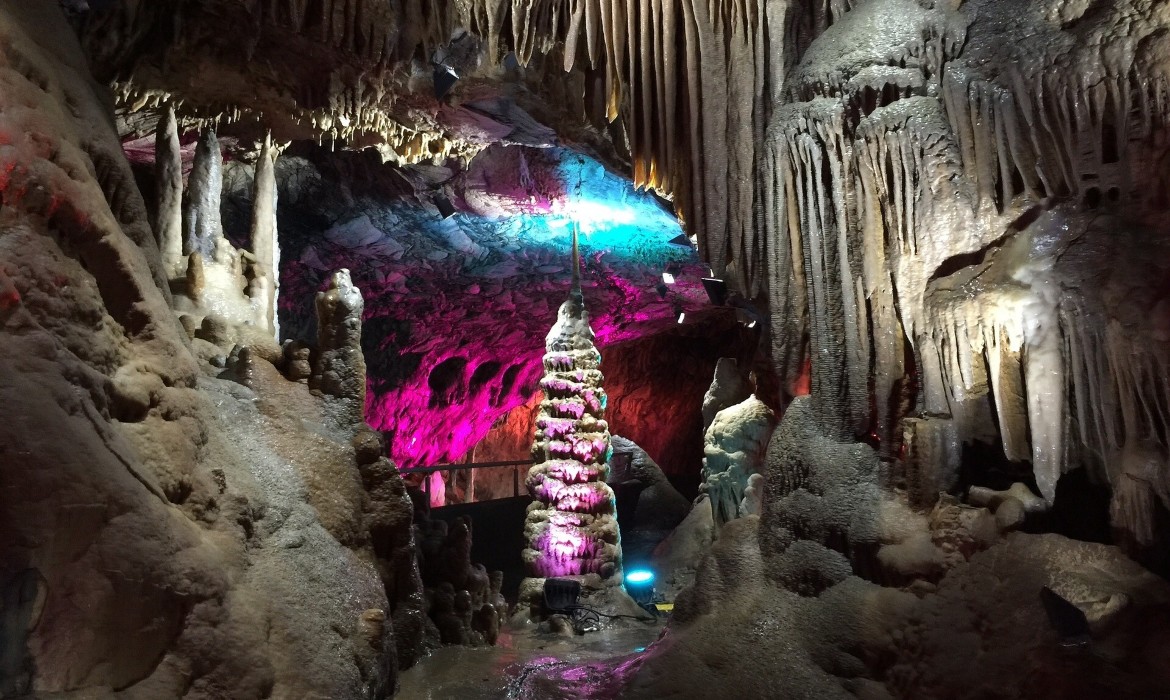 ea438ovm9x_____stalactite-cave-1171141_1920 ea438ovm9x_____stalactite-cave-1171141_1920