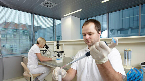 Laboratoře Sotio: Jak se vyrábí vakcína proti rakovině?