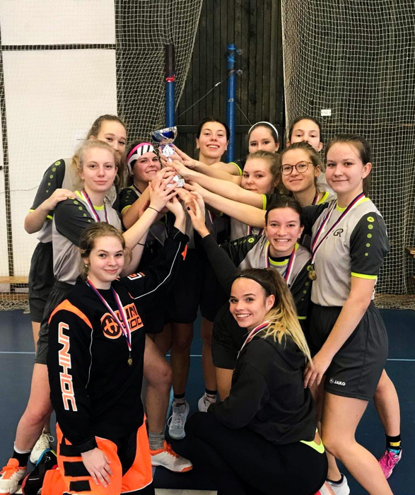 89k1xj4g9r_____2itmtemdrz-20200117-143712