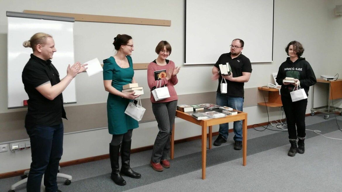 09i6ty11zg_____698cye11kz-img-20200201-170939zm