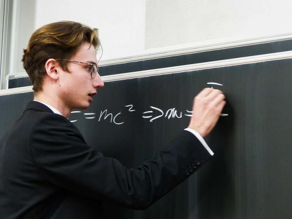 d8mlmp4ew2_____scuxamr51e-m1400477