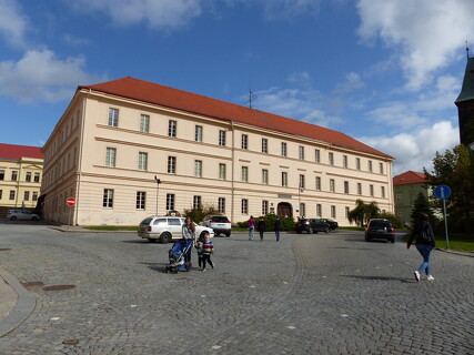 Přecházíme na distanční formu studia