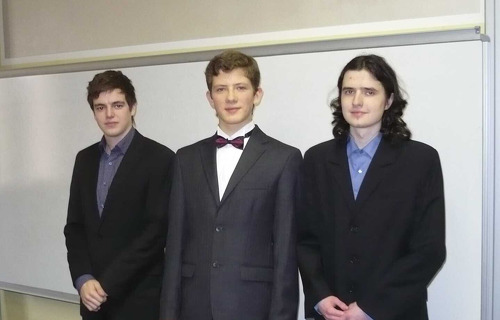 Zhodnocení  obhajob  ročníkových  prací