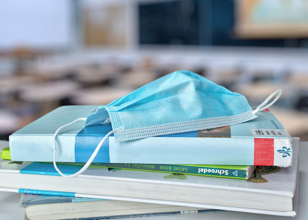 azmfs3l7o5_____classroom-5817237_960_720