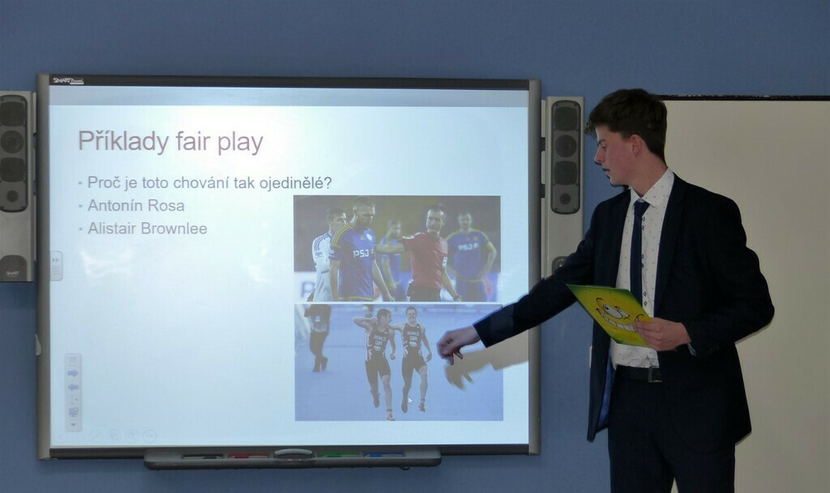 bobdq9ce83_____Qrocnikove (54)