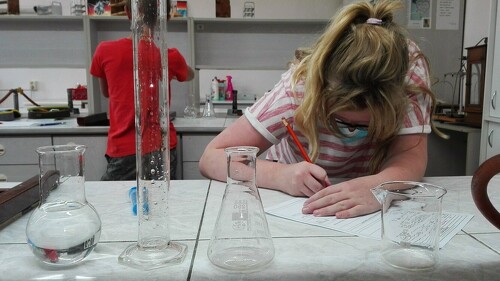 Informace k provozu škol a školských zařízení od 3. května 2021