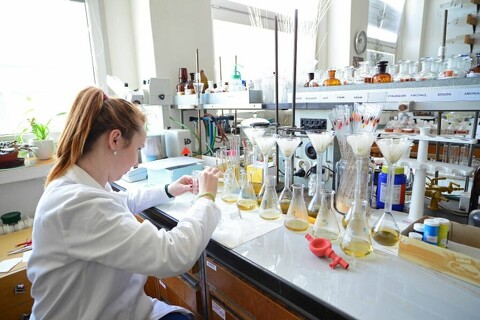 Nabídka SOČ Fakultním školám Faf UK