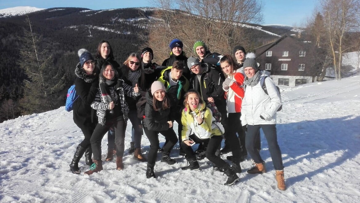 hsli1r2m5s_____IMG-10190217-WA0000