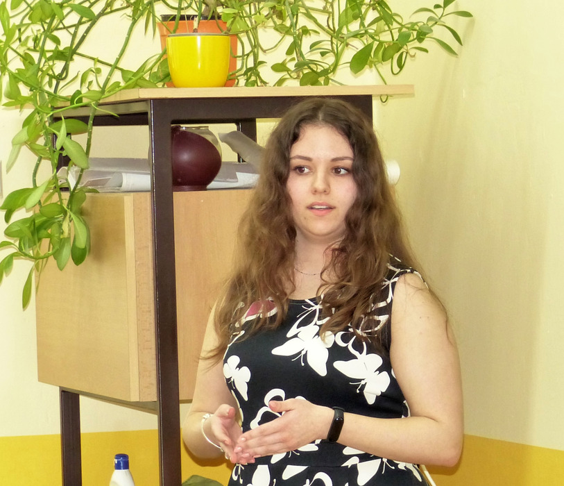 yfj5jbtpkz_____aaP1430564