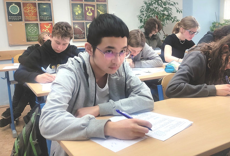 Klokan přihopkal s diplomy