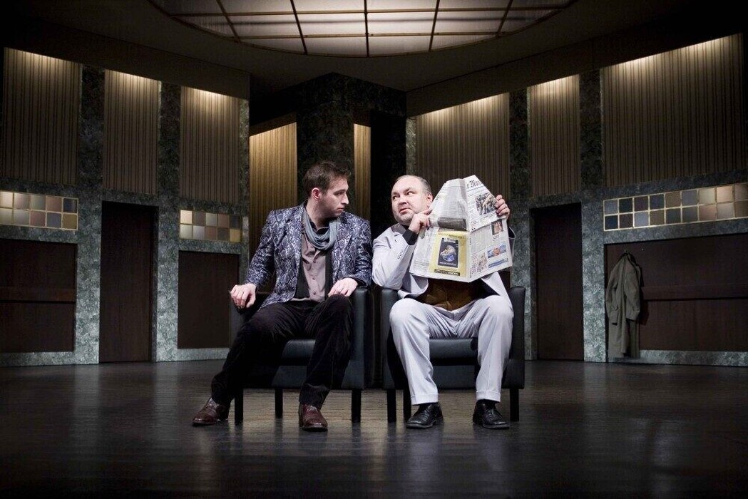 bwvxvjchv1_____Hotel-mezi-dvěma-světy-D.-Ratajský-V.-Svoboda-1048x0-c