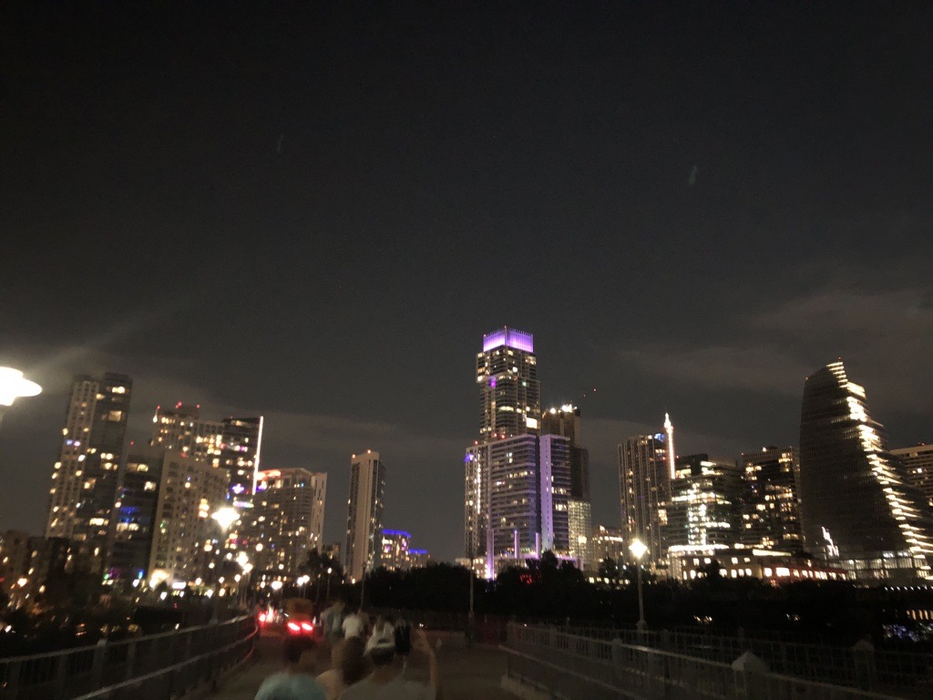 2t6vjlvwy1_____65655899 (1)