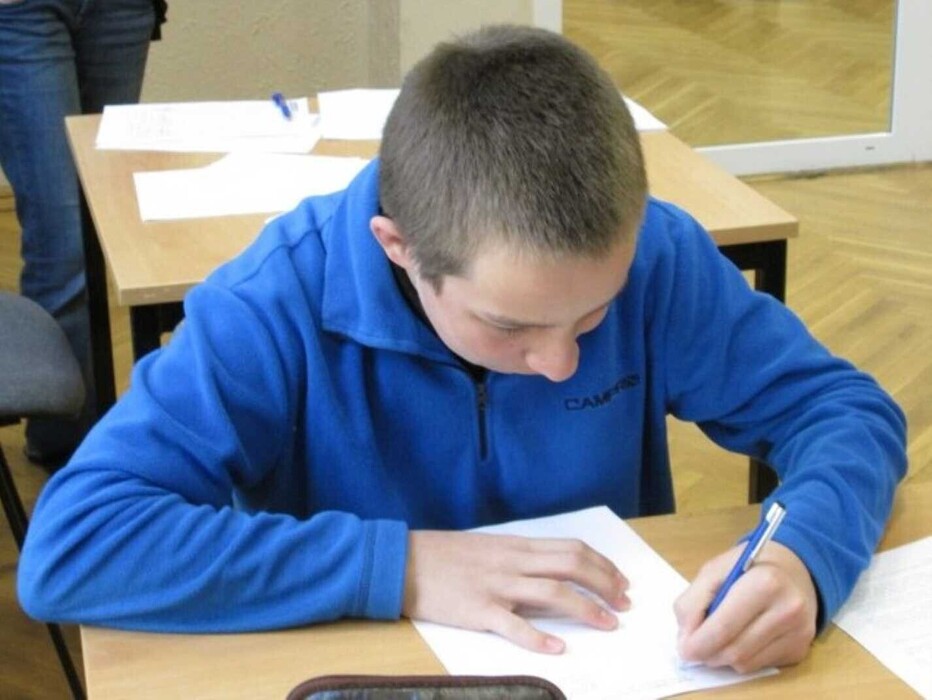 ckfh722h8i_____14e194t151-fyzolymp3