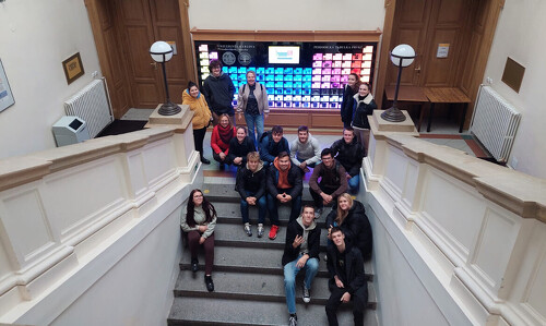 Sběratelé kostí zasahují