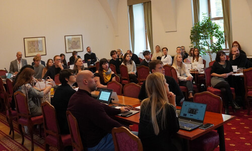 Naši studenti v Senátu