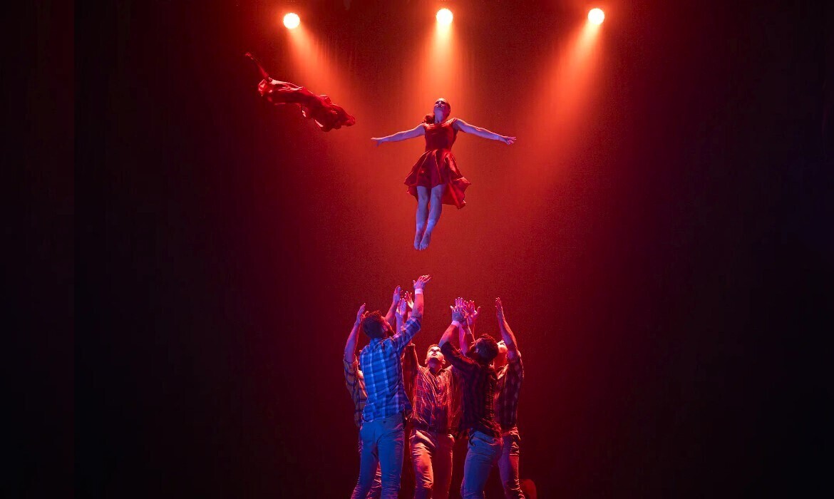 k1g9flzmux_____The-Losers-5