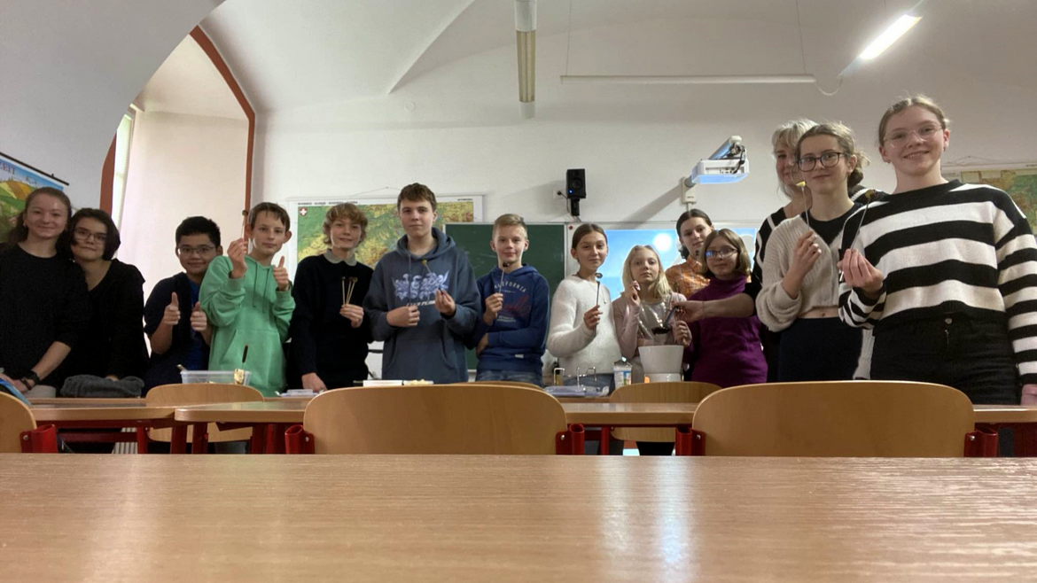 gmzwyci2d8_____MicrosoftTeams-imag