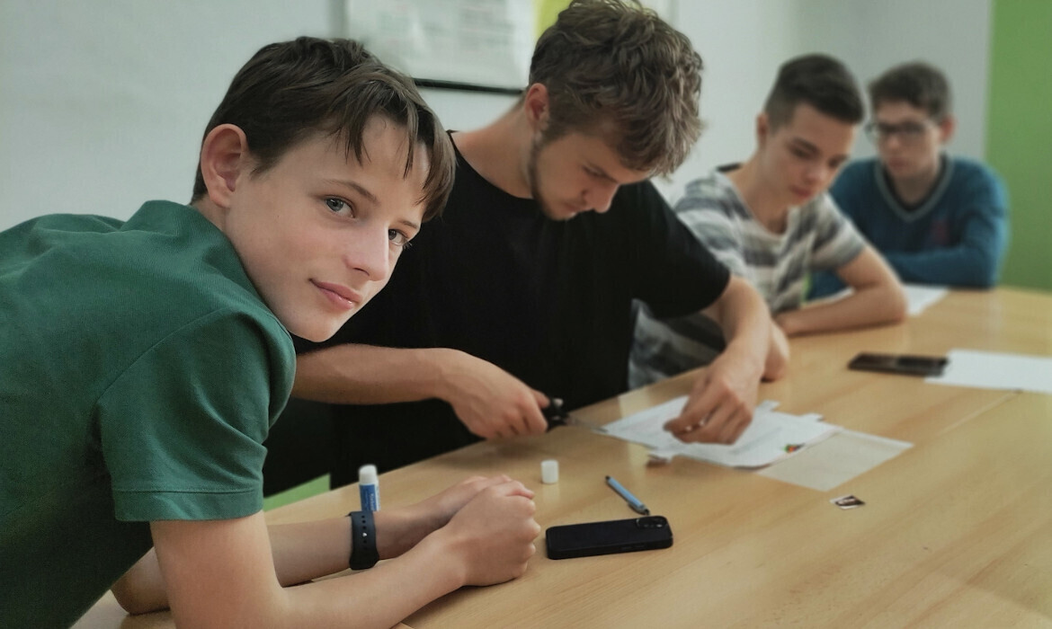 6z5ghggg0g_____planeta_clanek