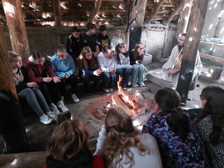 ziuir84ozy_____20240912_114809