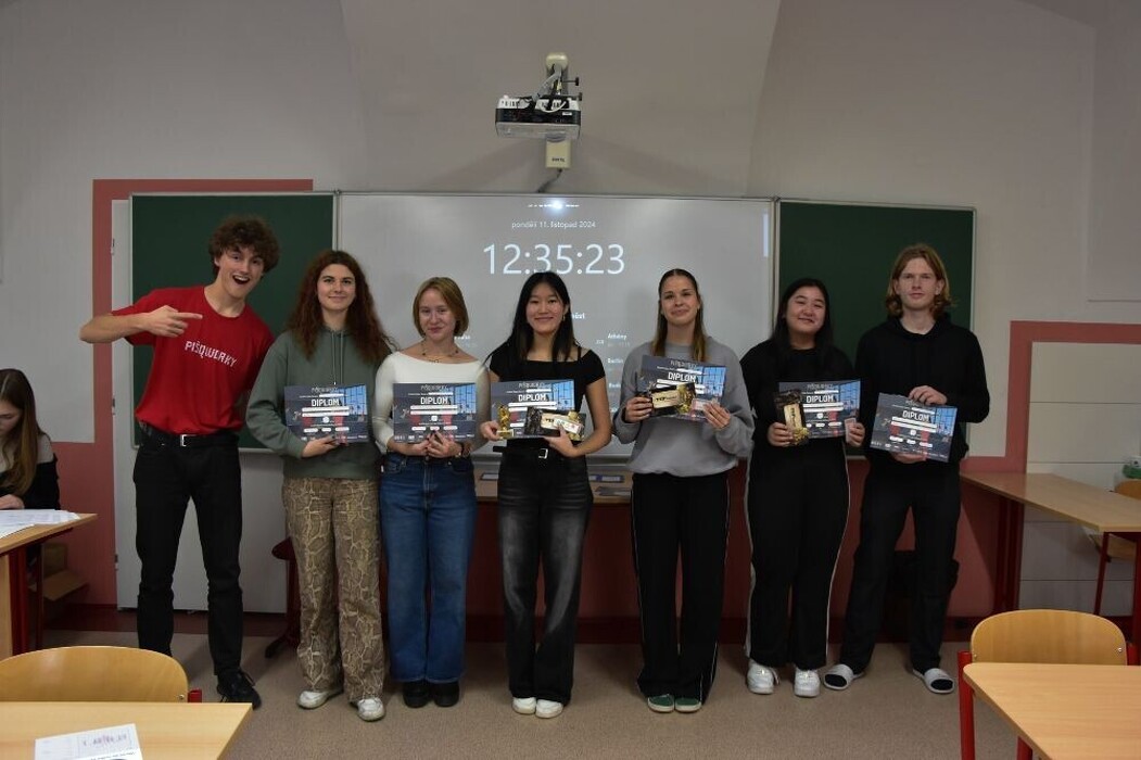 vtx9ovfag1_____592b80992a87aa135c556e70c7e9419c