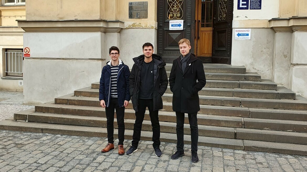 13uaolp9xp_____igyppuzp99-20191122-034109det2