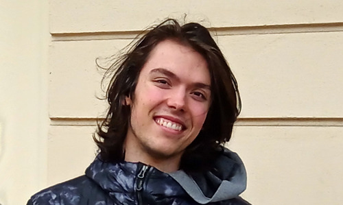 Adam postupuje do celostátního kola AO!