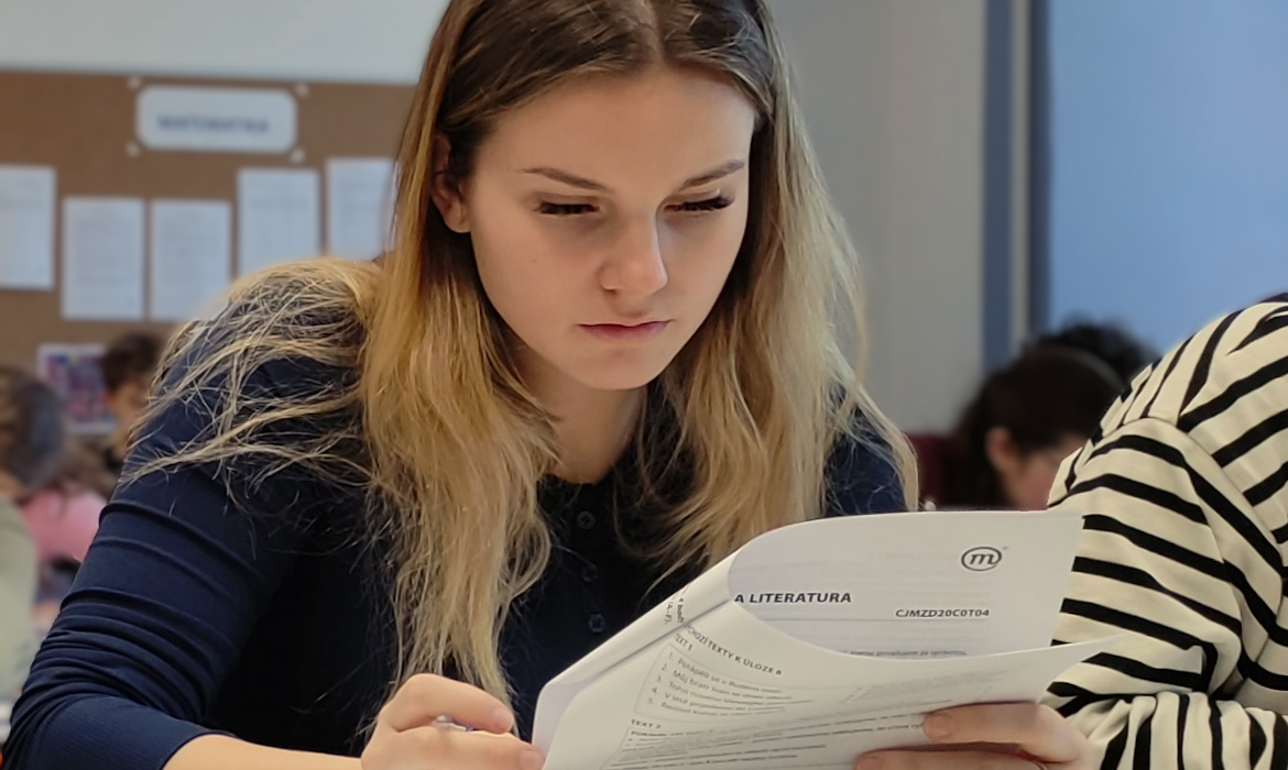 q944g2gun4_____maturcj1