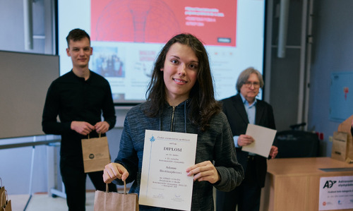 Adam Bretšnajder: Osm let mezi hvězdami