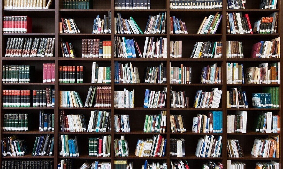 akhhggz2mw_____books-2463779_1280 akhhggz2mw_____books-2463779_1280